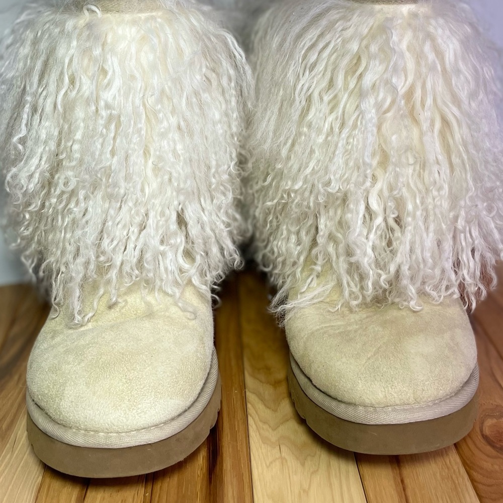 UGG Sheepskin Cuff Boots Tan and White